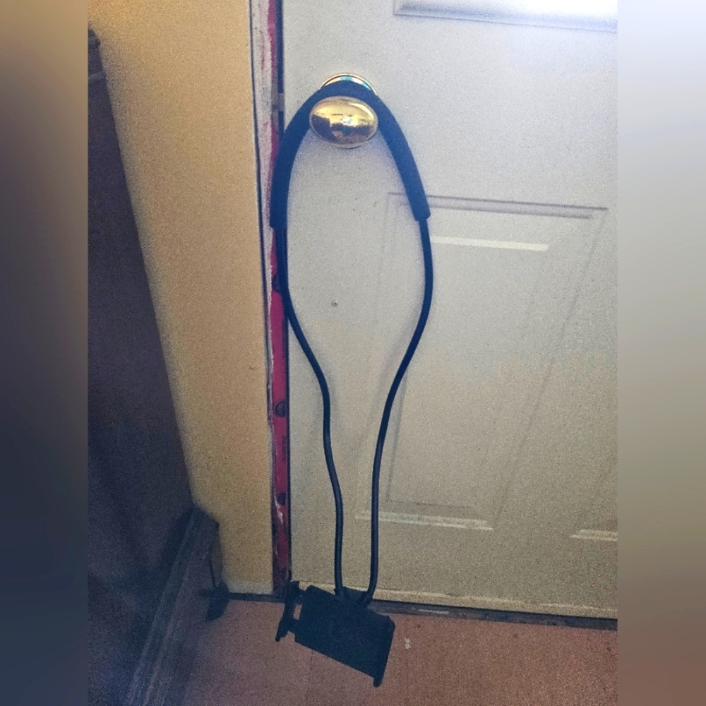 Hands Free Neck Band Cell Phone Holder